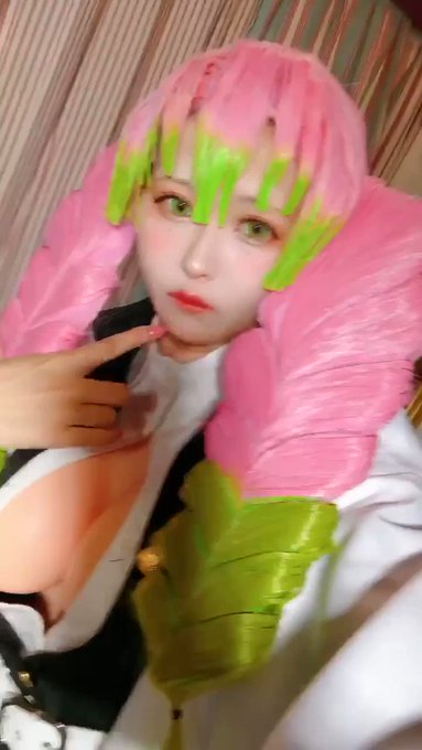 Twitterのコスプレ動画1