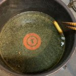 【これがポテト!?】油の上で楽しそうに泳ぐ生き物みたいなフライドポテトが可愛すぎて話題に