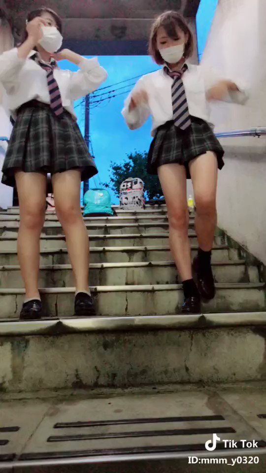 太もも エロ動画 表紙画像