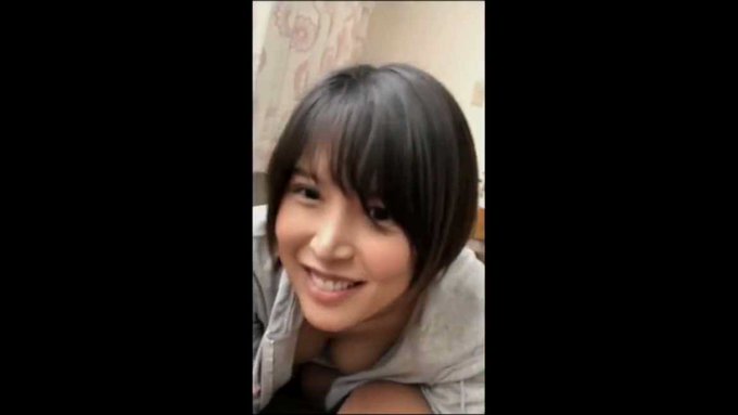 無我夢中でおちんちんをひたすらいじってくれる彼女は奇跡としか言いようがありません...!!!

 https://t.co/fYb2epJOYY