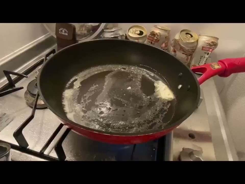 【完全に激似ww】自分の事を大蛇丸だと信じてやまない一般男性のハンバーグ作りの動画