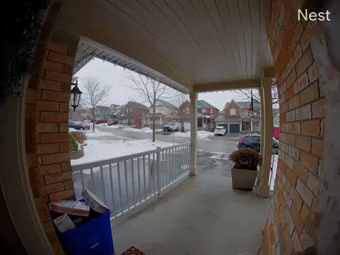 🏆 (@RyanJHTurvey) on Twitter photo 2019-12-09 22:00:23 This is how my $100+ parcel gets delivered by @canadapostcorp 🙄 This is how my $100+ parcel gets delivered by @canadapostcorp 🙄