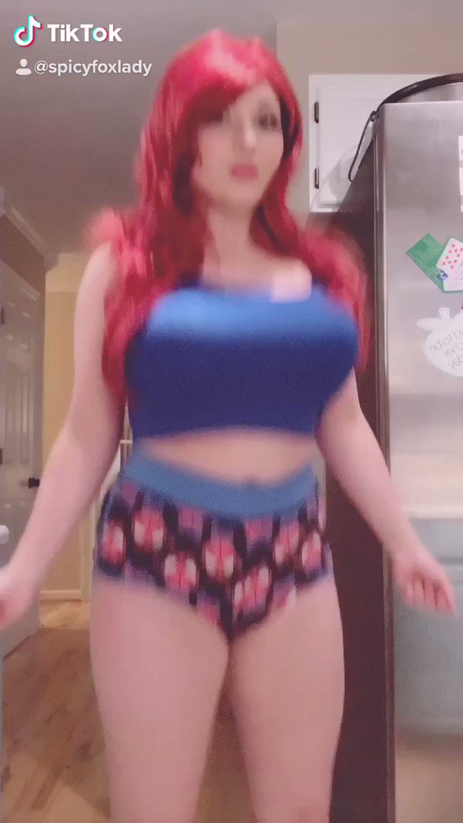 erin eevee on X: I really suck at dancing huh😂😂😂💋❤️  t.co8eaTsV9KHV  X