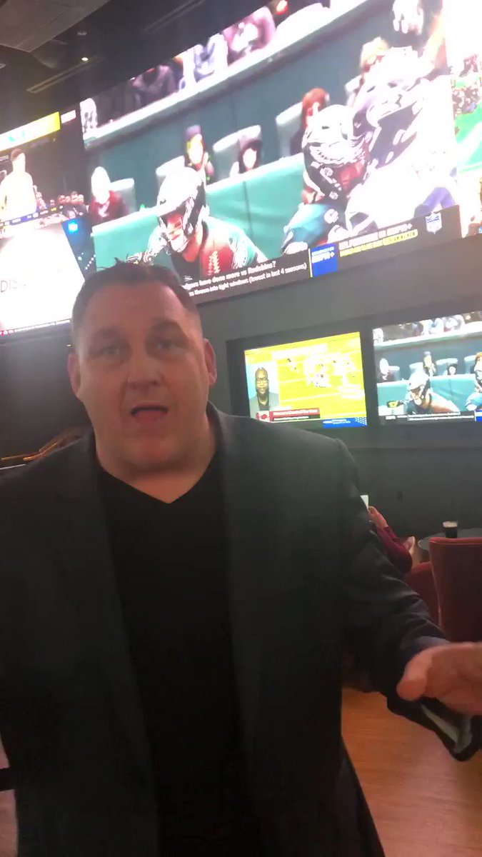 Nick Cannon or Lamar Jackson
I’m no New York Lawyer ... I’m #Jerseykid ... Take a shot with my #FreePicks
http://JERSEYKIDPICKS.COM
Best #SportsPicks in 🇺🇸 #Vegas
#GamblingTwitter #FanDuel #SportsBetting #SportsMemo #Bagbets #MoneylineAc #Bets #wheeloffortune #VSIN #Dfs