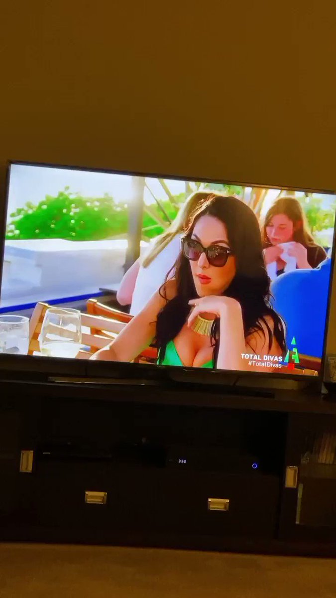 I mean Nicole @BellaTwins isnโt wrong lol #TotalDivas
