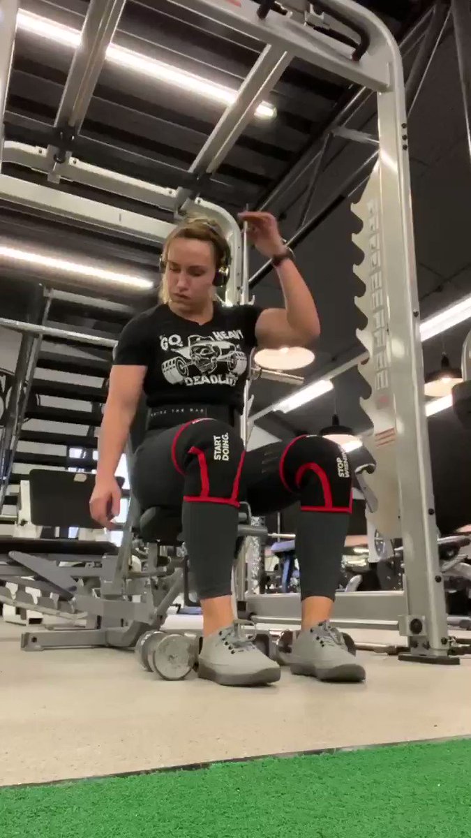 That burn! Supinate front raises/ inclined seat #shoulders #strengthtraining #powerlifting
