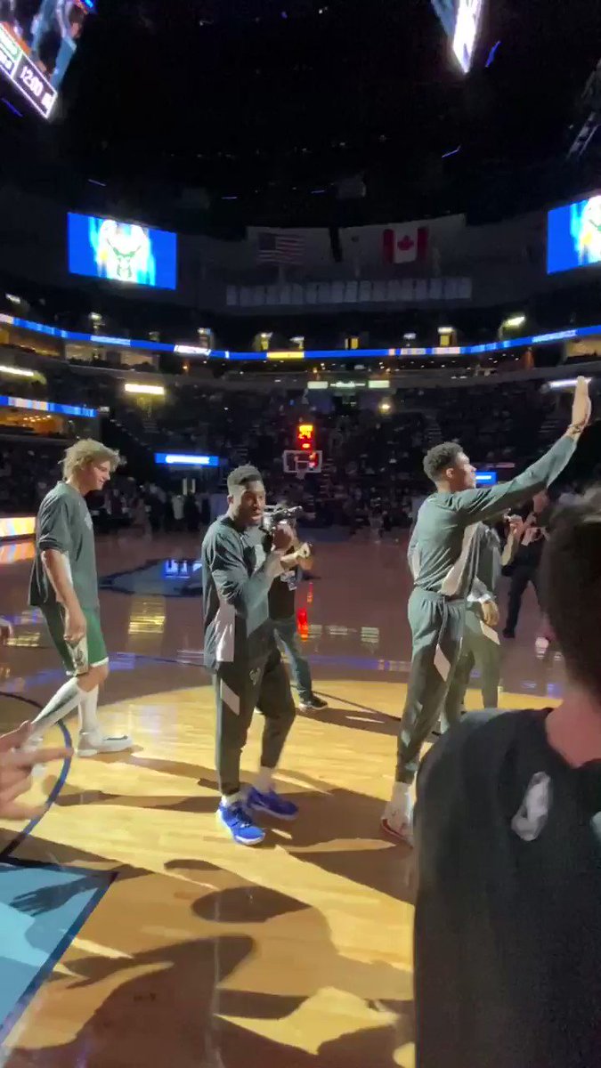 Milwaukee Bucks @Bucks