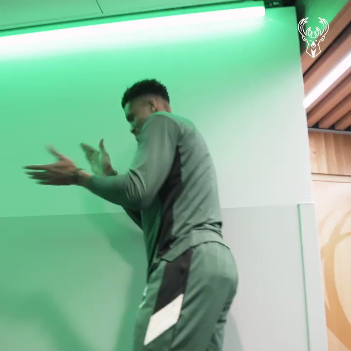 Return of the cobra π
@Giannis_An34 | @WWE