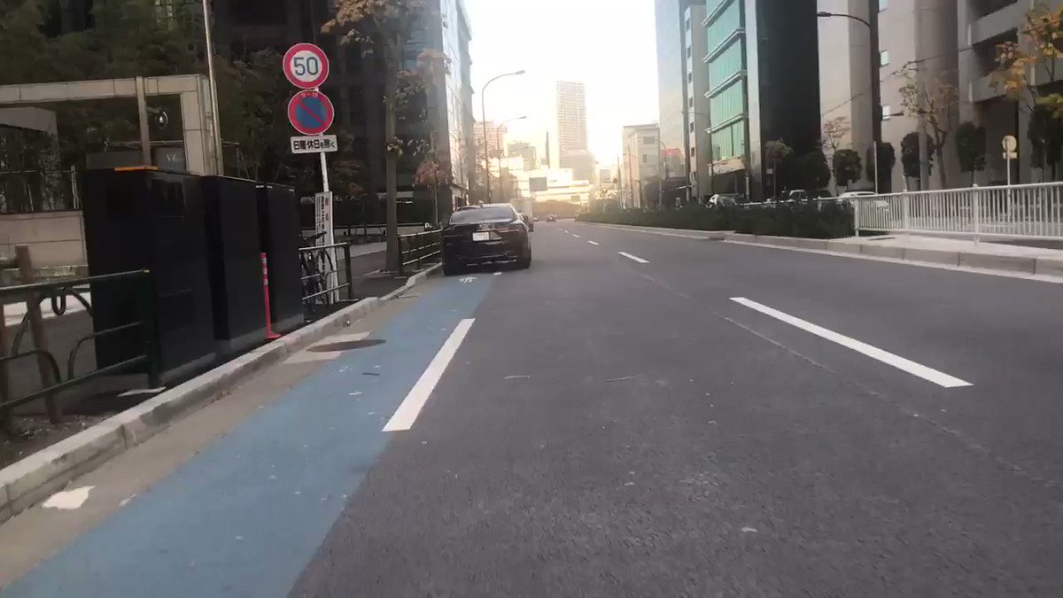 道路にペイントし 自転車専用レーン を作ったものの 自転車が走行できない事態に陥っている地域が多いらしい 自転車専用 駐車可能エリア Togetter