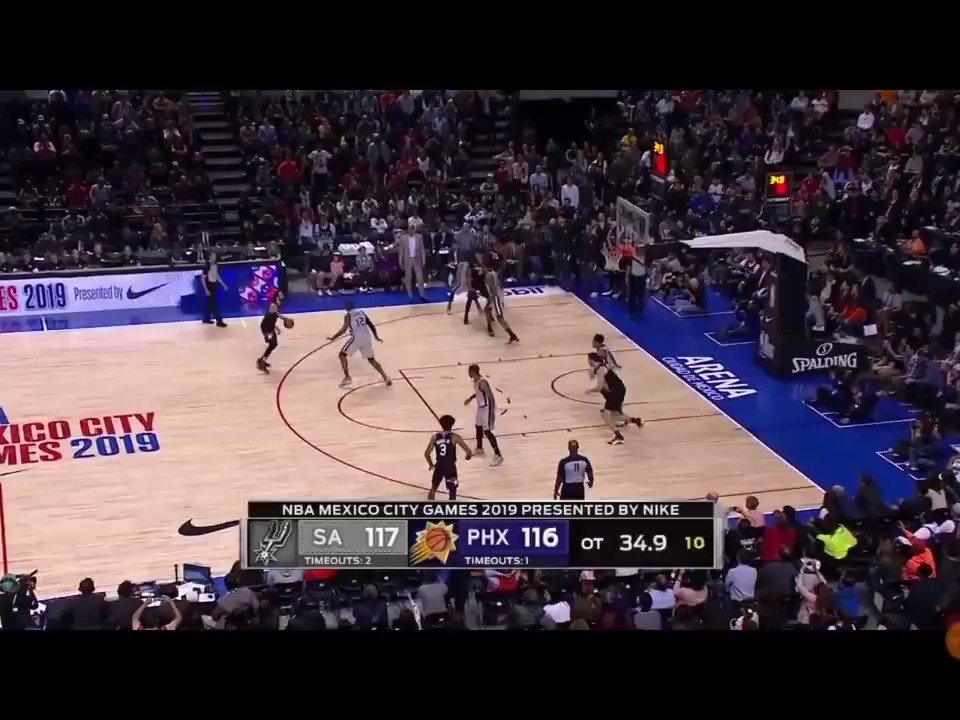 I a Mèxic també han gaudit de la millor versió de Ricky Rubio (25, 10/20, 13a i +8) i del veterà Patty Mills (26 i 6/14 3p), letal al final. Pd: cal tancar el rebot... #RisePHX #GoSpursGo