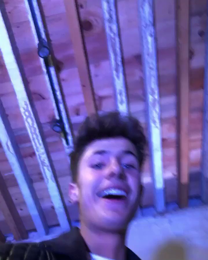 #VidConMXReady anyone?? 😏@ElJuanpaZurita @VidConMexico