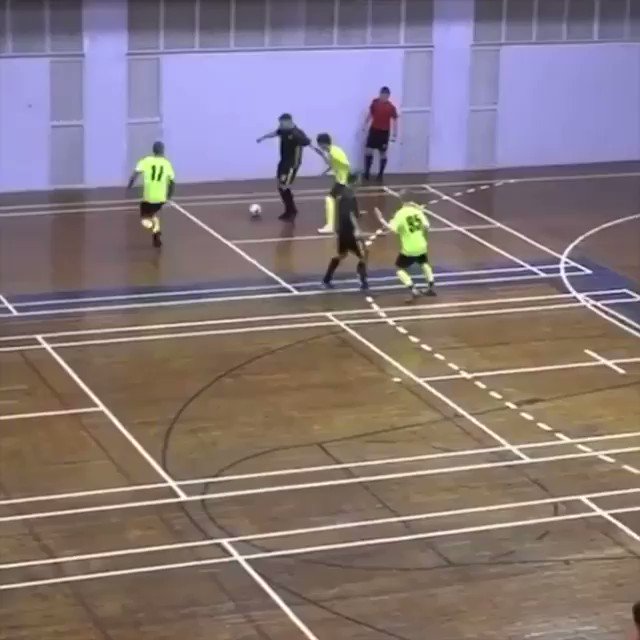 No se rían, pueden tener un amigo así... 🙄😅
