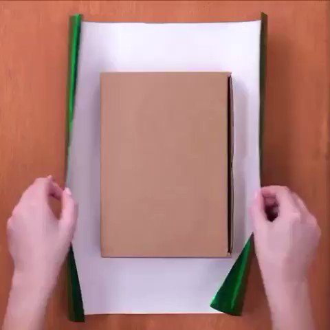 Debí parecer un idiota empacando los regalos de navidad. 😔