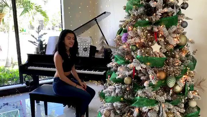 It&rsquo;s that time of year&hellip; Alexa, play Esta Navidad by Malu Trevejo on  @amazonmusic https://t.co/1u2UG0v1rP<a href="/tag/walkintheclub"class="tags"><span>#walkintheclub</span></a>