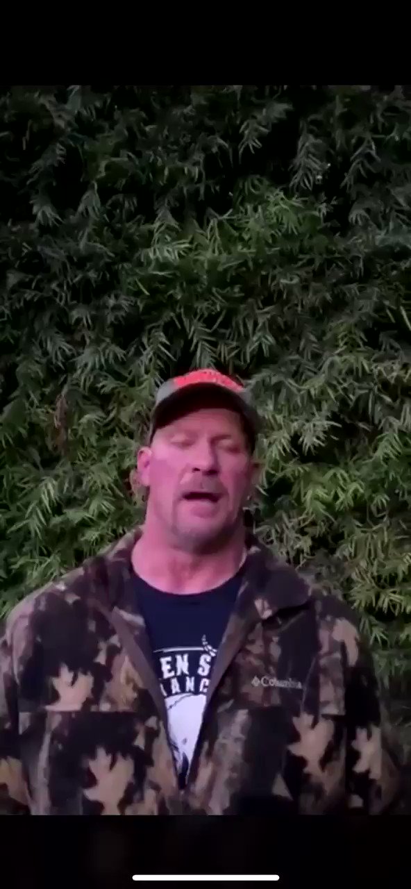 Happy Birthday to Texan,
Stone Cold Steve Austin. 