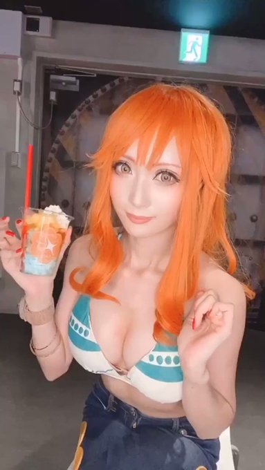 Twitterのコスプレ動画1