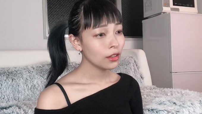 ジェニー Jenni 17 のツイート 19 12 26 Uuum ウーム Youtuber ユーチューバー ツイペディア