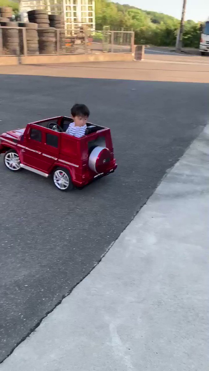 のオシャレな コストコ 新色‼️ ネット買蔵 子供‼️乗用ジープ‼️ 未