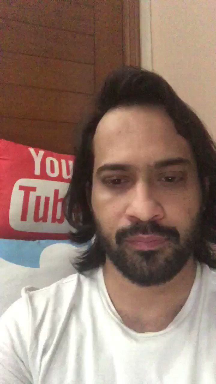 Waqar Zaka on Twitter: Waqar Zaka on Twitter: