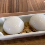 きな粉とあんこと黒蜜を付けて食べる？「あったか白玉」!
