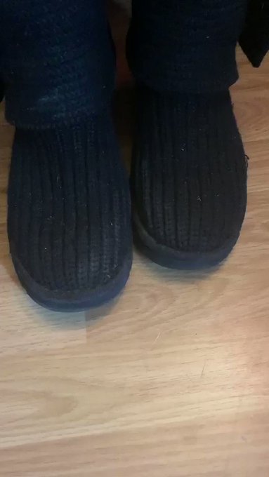 #feet #socks #toes #footfetishnation #feetporn #ebonysoles #asmr #asmrfeet #feetpictures #feetpicsforsale