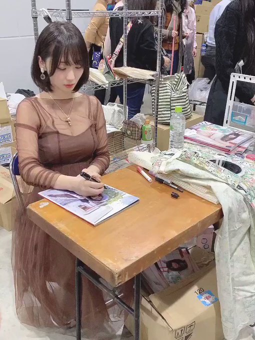コスプレイヤー伊織もえのTwitter動画68