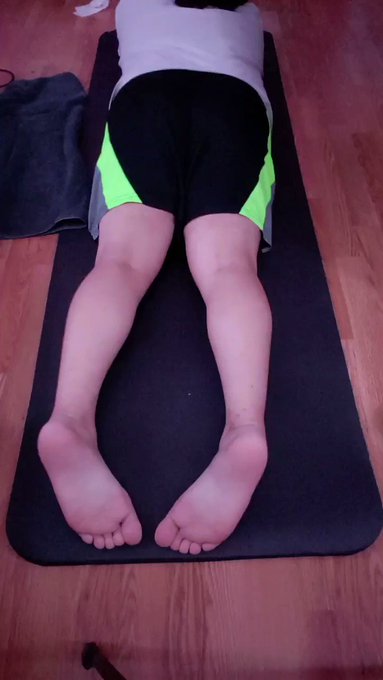 Just finished working out so jiggle jiggle lol. Anyone got any tips for working out?
#workout #workoutmotivation