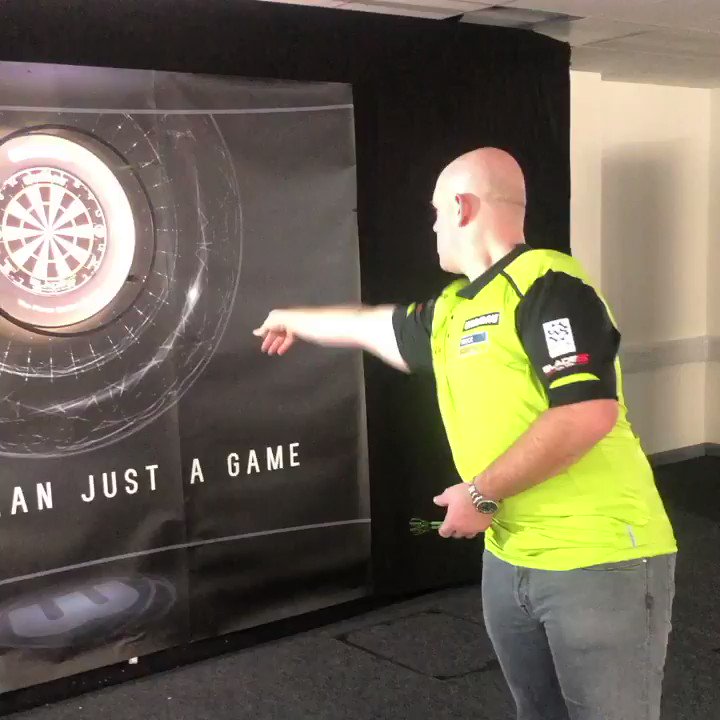Michael Van Gerwen @MvG180