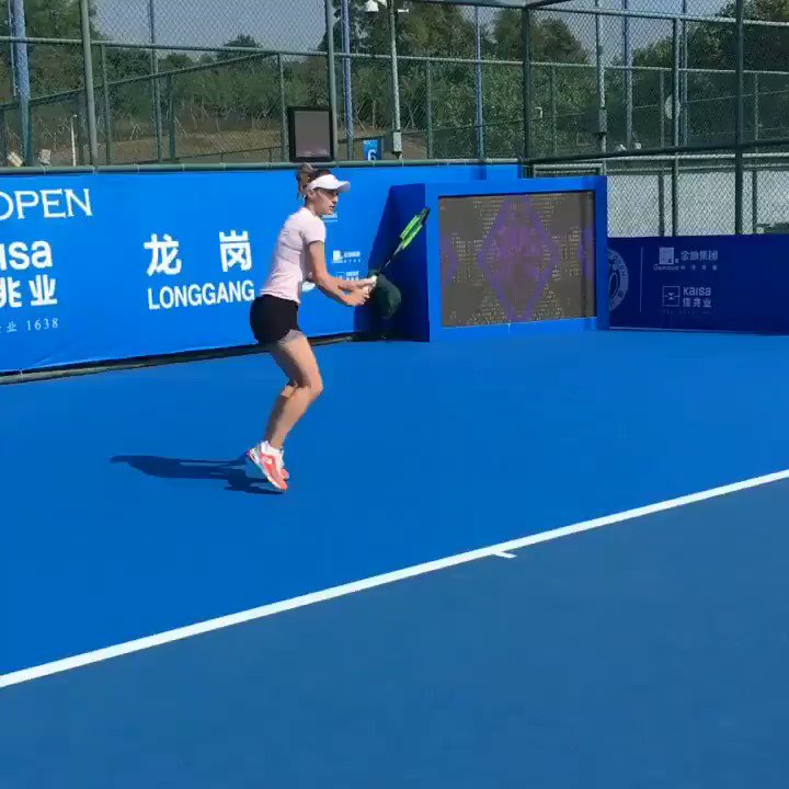 Lesia Tsurenko @LTsurenko