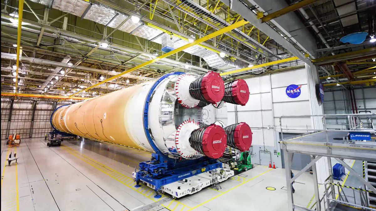 We are ready to roll out the 1st @NASA_SLS core stage from the #NASAMichoud Assembly Facility in New Orleans. It will go by barge to @NASAStennis in Mississippi for hot-fire testing. As they would say in New Orleans, “Laisse la fusée rouler!” – “Let the rocket roll!” #Artemis https://t.co/LBBj112gf5