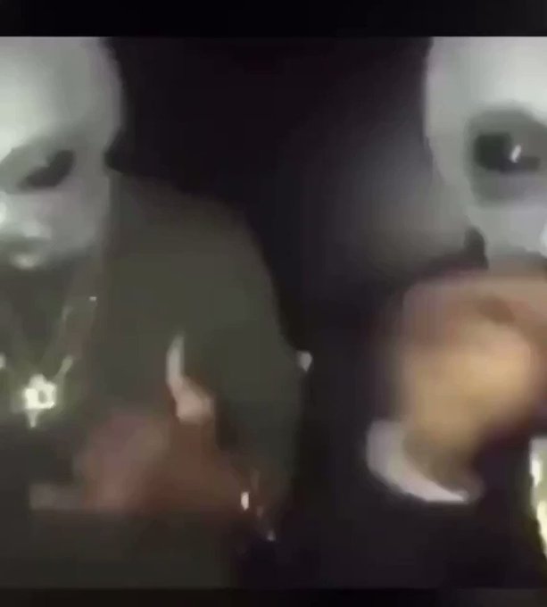 Universe’s pics and videos