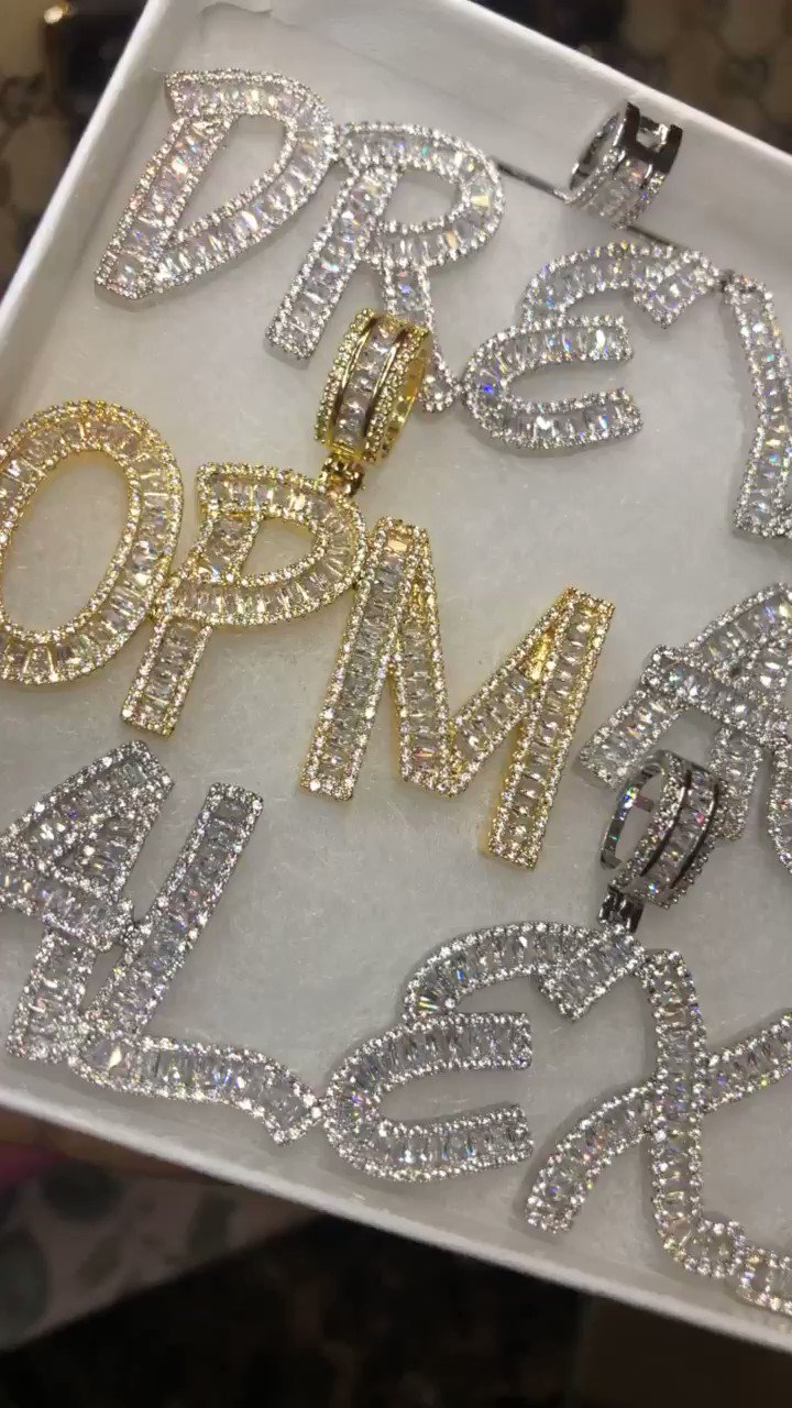 PlushberryJewels / Twitter