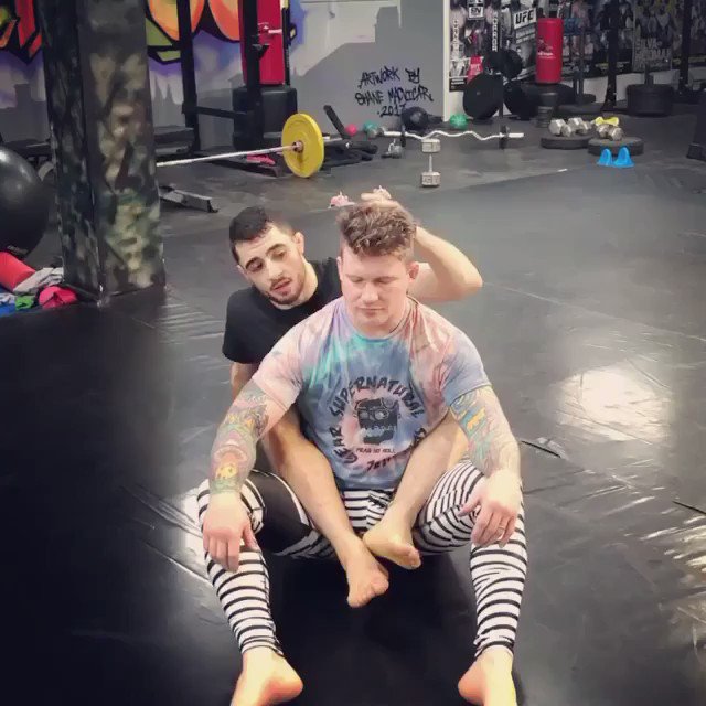 GrapplersPlanet (@GrapplersPlanet) on Twitter photo 2020-01-07 02:50:52 💥Getting the Choke even when their chin is tucked in💥 — SUBSCRIBE • COMMENT • SUBMIT — 🔺Follow: @grapplers_planet 🔺YouTube: grapplersplanetcom 🔺Tag: #grapplersplanet 🔺Credits: @thekentpeters @tazagarami @zombieproofbjj 💥Getting the Choke even when their chin is tucked in💥 — SUBSCRIBE • COMMENT • SUBMIT — 🔺Follow: @grapplers_planet 🔺YouTube: grapplersplanetcom 🔺Tag: #grapplersplanet 🔺Credits: @thekentpeters @tazagarami @zombieproofbjj