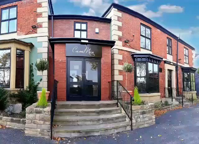 Casa Mia has never looked so good. Come and take a look inside, open at 5pm tomorrow. 0114 258 6538http://facebook.com/CasaMiaSheffield/menu/ย โฆStarter & main for ยฃ10.99. Offer Tues, Wed & Thurs 5pm - 7pm (offer excludes fish & tagine dishes)#netheredge #CasaMia #sheffieldissuper #sheffieldshield