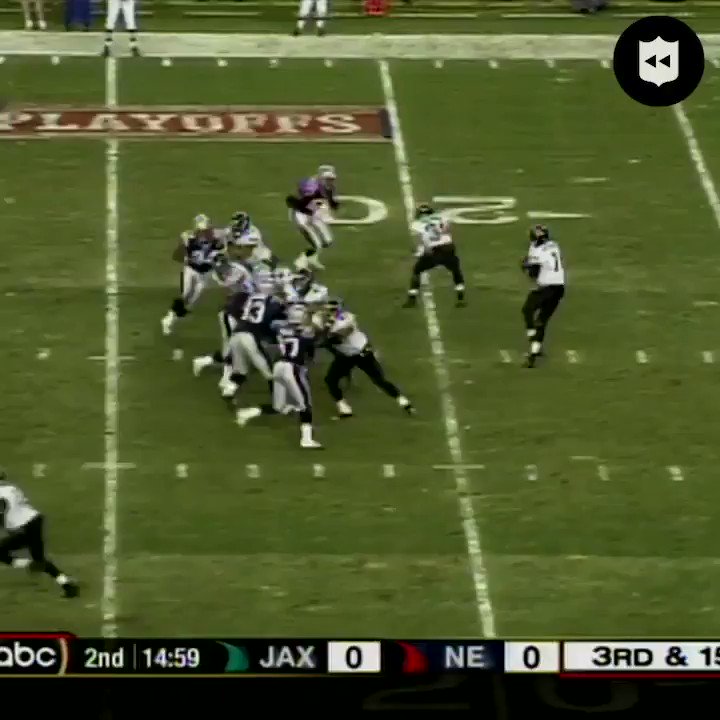 Happy birthday Willie McGinest. One of the toughest summamabitches I ever saw. 