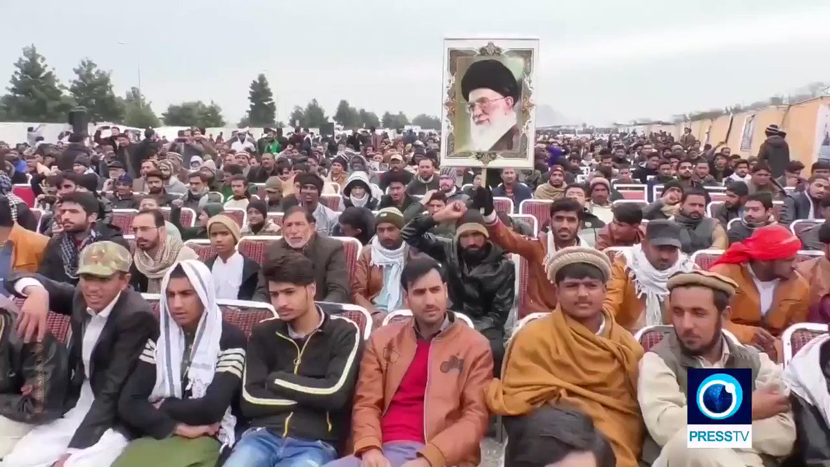 Angry #Pakistani protesters vow to drive #US forces from region