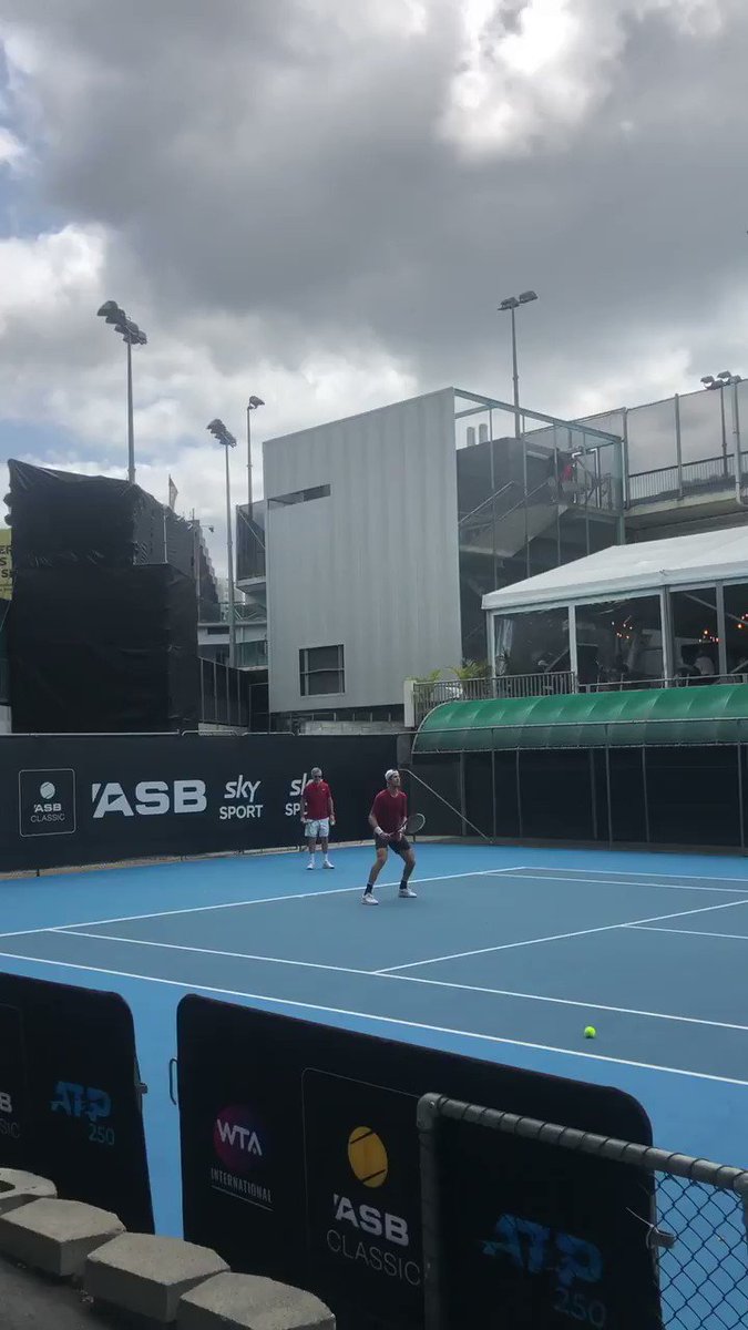 Karen Khachanov @karenkhachanov