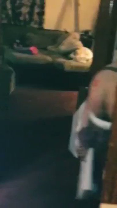 People Are Assholes https://t.co/jl9Xa0YqXk https://t.co/XPt2c2M9BN