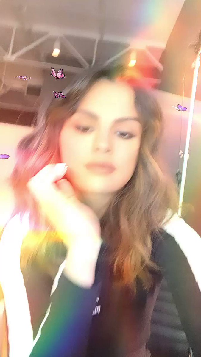 Check out the Rare @instagram lens! 🦋✨https://smarturl.it/SGRareLens