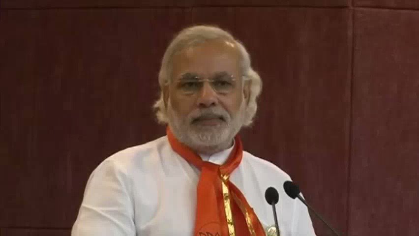 56 इंची सीने वाला बाजीगर, हुआ आजकल मौन है।अपनी ही नाकामी पर सवाल उठाता ये शख्स कौन है।।