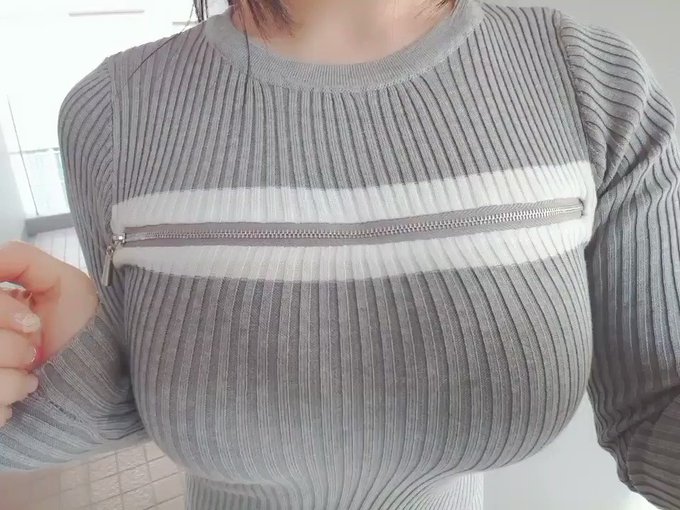 コスプレイヤー岡田ゆいのTwitterエロ動画10