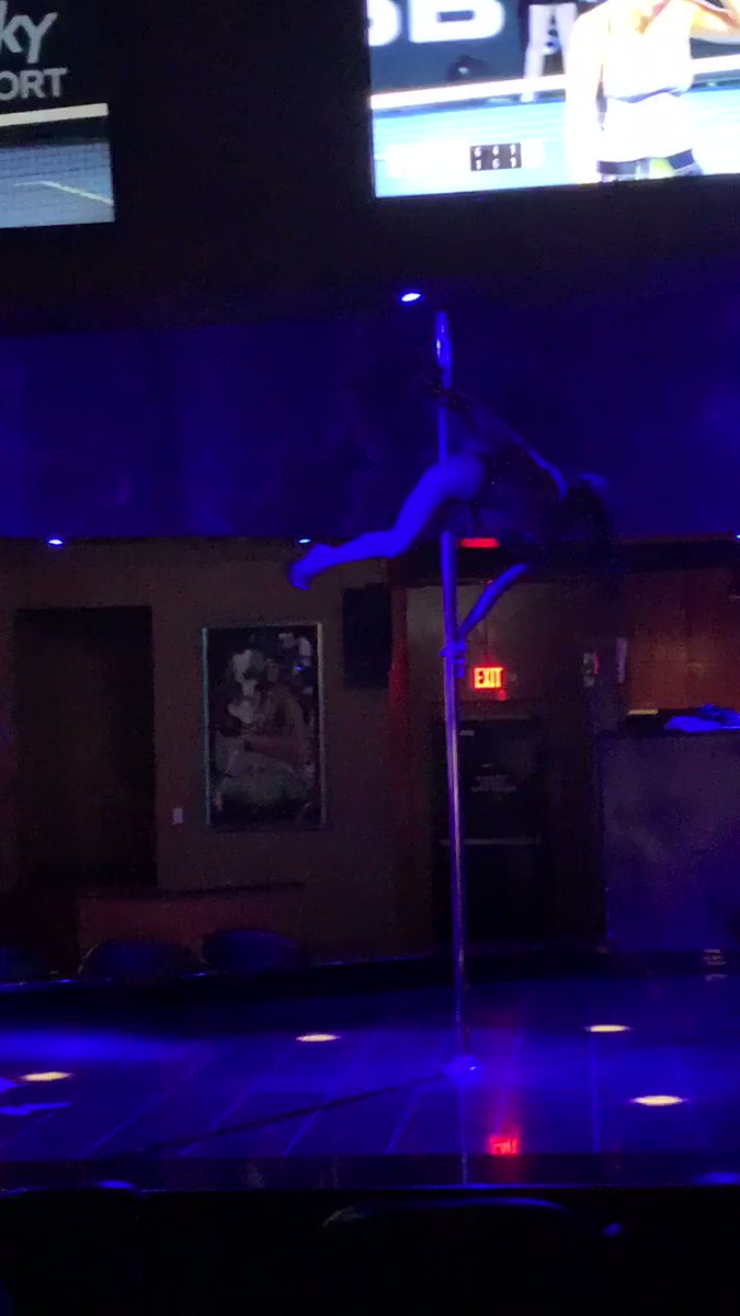 Slip into Dames Tonight! 🤩🦄 #viponly #FridayFunday #comeoutandplay #Polegirls #damesngamesvn #damebabe