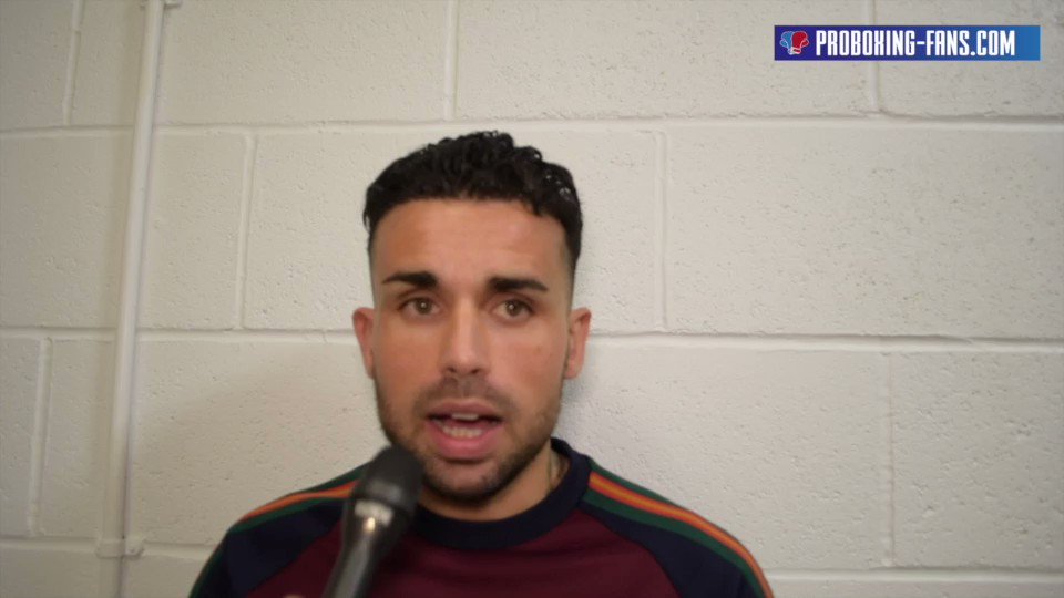 😅 "I'M GONNA TRY MY BEST TO ENJOY IT"
🥊 Osian Williams says he is determined to "put on a show" in his pro debut today on the @M22Promotions bill & reveals his background in the late Oliver Harrison's gym
📺 FULL INTERVIEW: http://ow.ly/hQ4S50xYgMz
#Boxing #HollywoodStorm