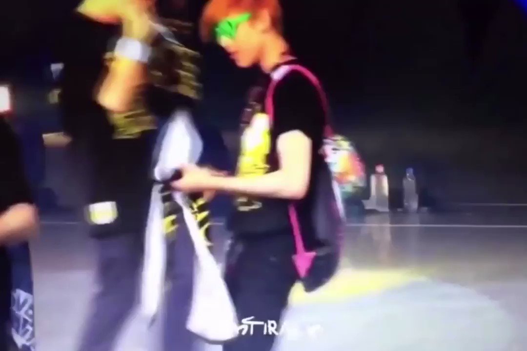 ขอโทษที่เข้าไปเป็น มะริ่งกิ่งก่อง สะระน๊องก่องแก่ง มะน่องมะแน่งมั๊บ ปะล่องป่องแป่ง ง้องแง้งง้องแง้ง ในชีวิตเธอ😂😂😂
