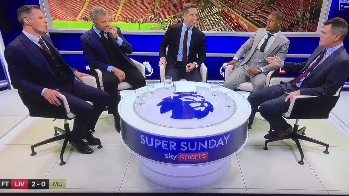 NEV DROP #LIVMNU #carragher vs #keane