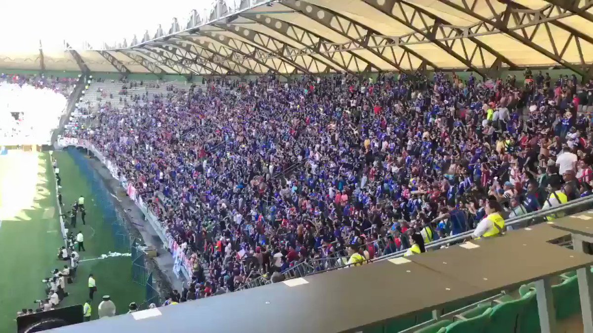 Chileokulto💚 (@Chileokulto) on Twitter photo 2020-01-23 17:27:42 Un solo grito se escucho en el estadio en la copa Chile.. Piñera CTM, asesinoooo.. Igual que Pinochet!! Un solo grito se escucho en el estadio en la copa Chile.. Piñera CTM, asesinoooo.. Igual que Pinochet!!