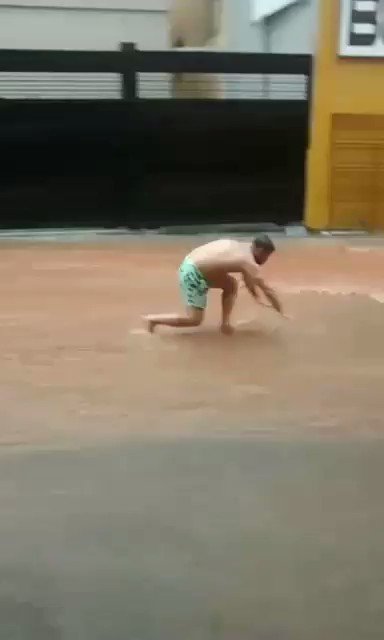 Zema: "Mineiros, vamos levar a sério, essa questão da chuva, vai ser muito perigoso"... Mineiros...👇👇👇