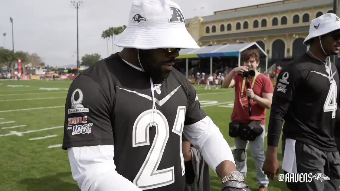 Baltimore Ravens (@Ravens) on Twitter photo 23/01/2020 22:01:32 You know @markingram21 has that Pro Bowl drip 🥶 (Harbs: 🤣🤣🤣) You know @markingram21 has that Pro Bowl drip 🥶 (Harbs: 🤣🤣🤣)