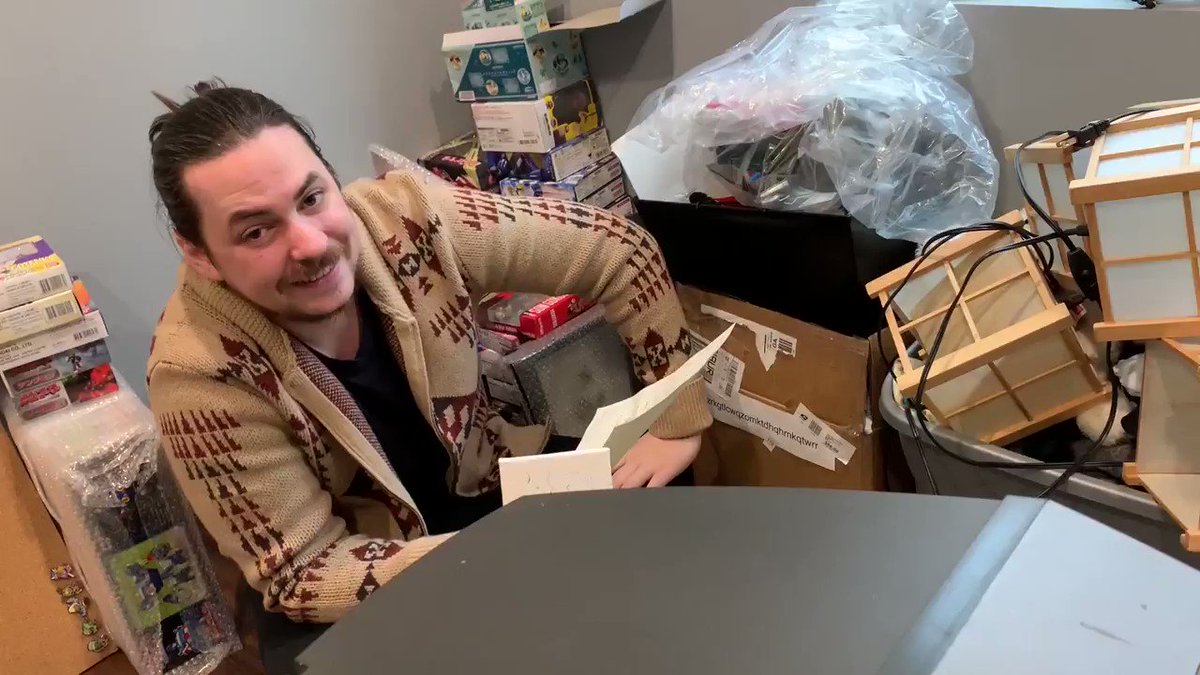 Game Grumps Arin Hanson Provides The Internet With Its New