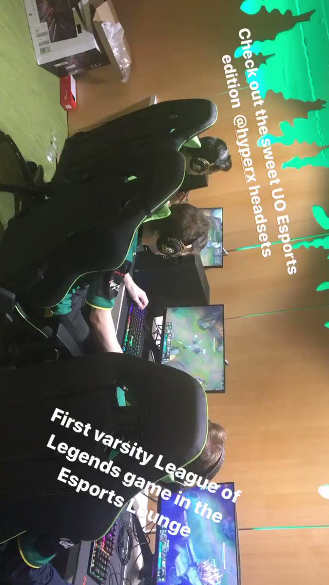 University of Oregon Esports (@UOEsports) on Twitter photo 2020-01-26 01:40:14 First view of our varsity League of Legends team 🦆🦆 powered by @HyperX. Those #UOEsports edition headsets are 🔥🔥 #LeagueOfLegends #esports First view of our varsity League of Legends team 🦆🦆 powered by @HyperX. Those #UOEsports edition headsets are 🔥🔥 #LeagueOfLegends #esports